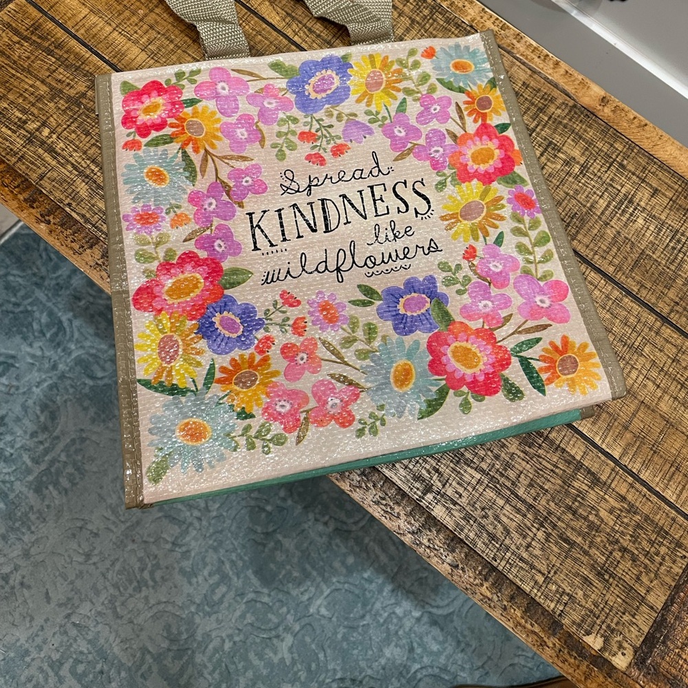 Floral Natural Life ‘Spread Kindness Like Wildflowers' lunch bag NWOT